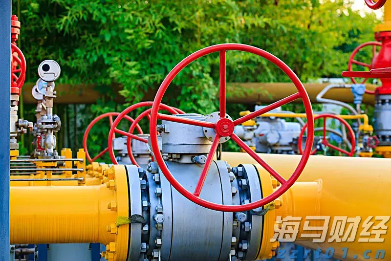 广东梅县东山中学师生共同探秘“硬核”质子治疗！2025生命科学夏令营开营啦